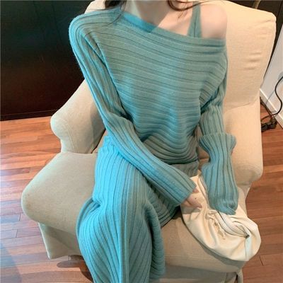 Temperament Pullover Knitted Sling Dress Set