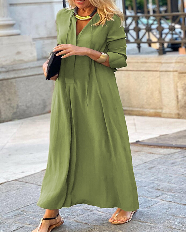 Solid Color Cotton V-neck Long-sleeved Simple Dress