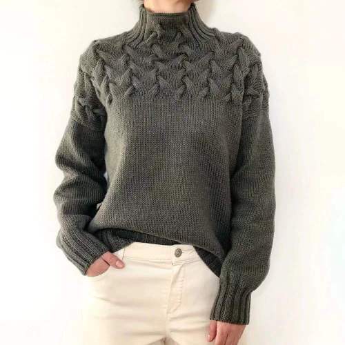 Casual turtleneck solid-color sweater