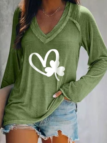 Women's LUCKY heart Clover Casual V-Neck T-Shirt