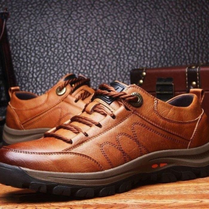 Men's Casual Hand Stitching Leather Shoes Non-slip