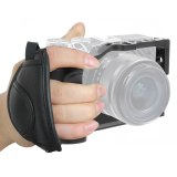 M6 Mark2 Camera Cage Rig w Cold Shoe Mounts Comfortable Grip for ARRI Handle for Canon EOS M6 Mark II Video Film Vlog Stabilizer