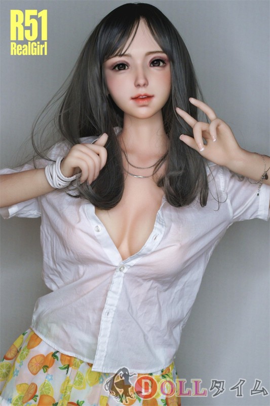 Real Girl (A工場製) ラブドール 148cm Cカップ R51ヘッドTPE材質 ボディー+ヘッド+メイク 157cm普通乳ボディがお勧め-白いドレス