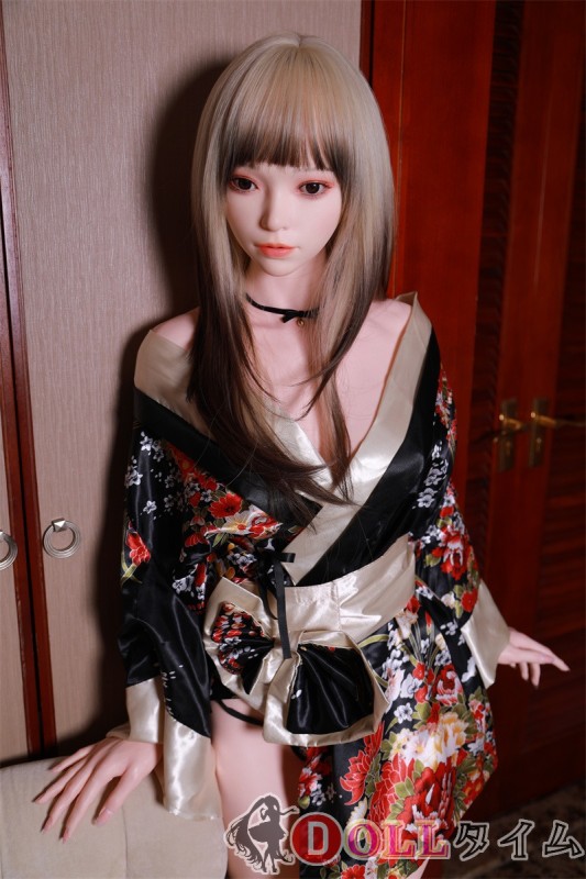 BQDOLL 162cm Cカップ B4ヘッド フルシリコンラブドール 等身大リアルドール 黒い着物を着
