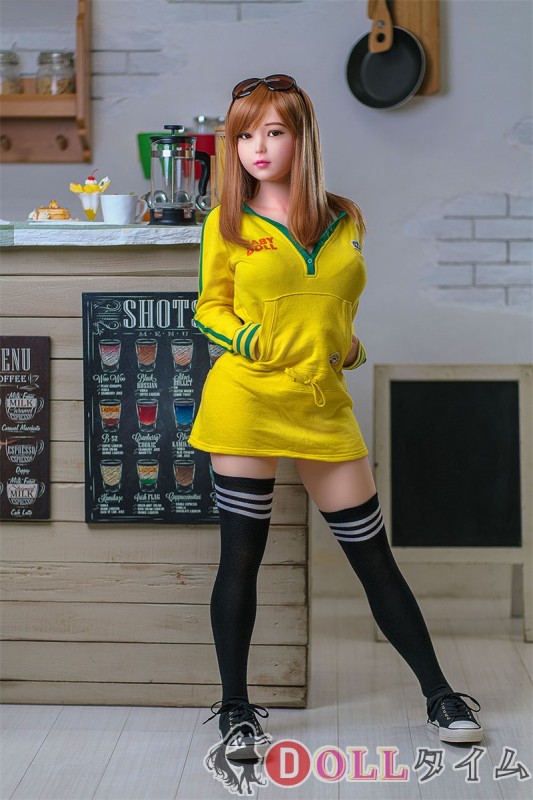Butterfly Doll TPE製ラブドール 140cm Eirian Gカップ