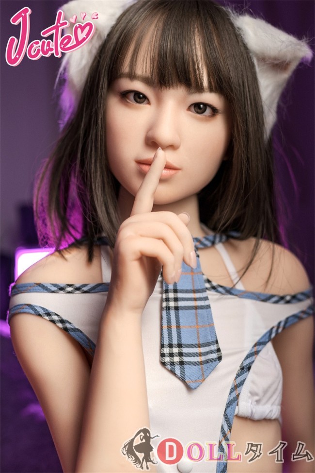 J-cute 137cm A-cup AGD19 萌咲（もえ）ヘッド  ラブドール 妹系 シリコンヘッド＋TPEボディ 茶色の短髪と格子柄のスカート