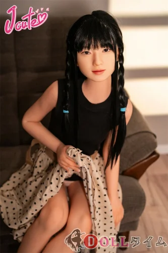J-cute 137cm A-cup AGD19 萌咲（もえ）ヘッド  ラブドール 妹系 シリコンヘッド＋TPEボディ 黒いトップスと水玉模様のスカート