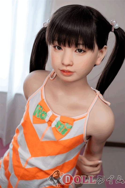 J-CUTE Doll シリコン製ラブドール 149cm Aカップ 平ら AGD01掲載画像のボディはリアルメイク付き オレンジ＆パープルビキニ