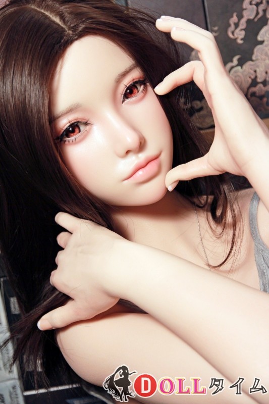 FUDOLL 157cm Iカップ 小北 シリコンヘッド＋TPEボディ灰色タンクトップ姿の爆乳ラブドール 長髪美少女ボディ