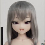 IROKEBIJIN 色気美人 130cm Oカップ Koharuヘッド フルTPE製 橘ビキニでベッドに横たわる黒髪赤瞳セクシードール