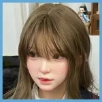 Firefly Diary 蛍火日記 Maxシリーズ 165cm Cカップ 莲ヘッド フルシリコン製 灰色ニットのJK美少女 凳子で魅せるセクシーポーズ