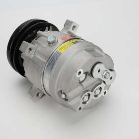 Spare Parts for Excavator High Quality DH258-7-9 DH300-7 -9  Excavator Air Condition Compressor