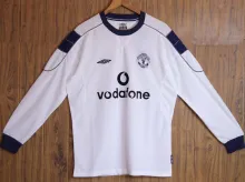 2000/01 M Utd Away White Long Sleeve Retro Soccer Jersey