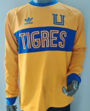 2023/24 U.A.N.L Tiger Retro Style Yellow Long Sleeve Jersey