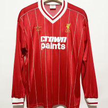 1981/82 LFC Home Red Retro Long Sleeve Soccer Jersey