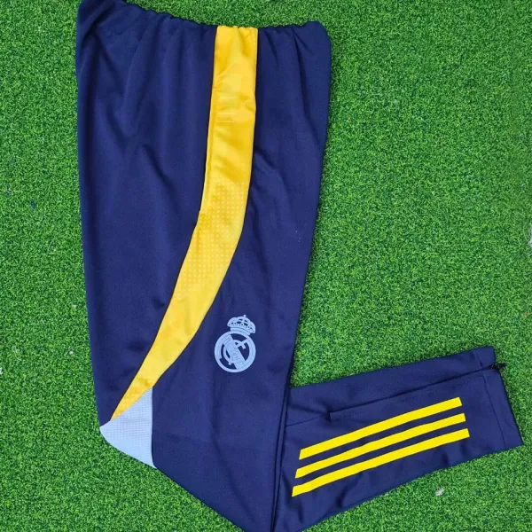 2024/25 RM Sports Trousers 皇~