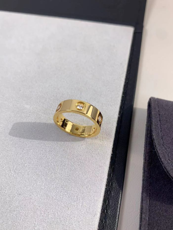 5.5mm smooth tricolor V gold full diamond ring