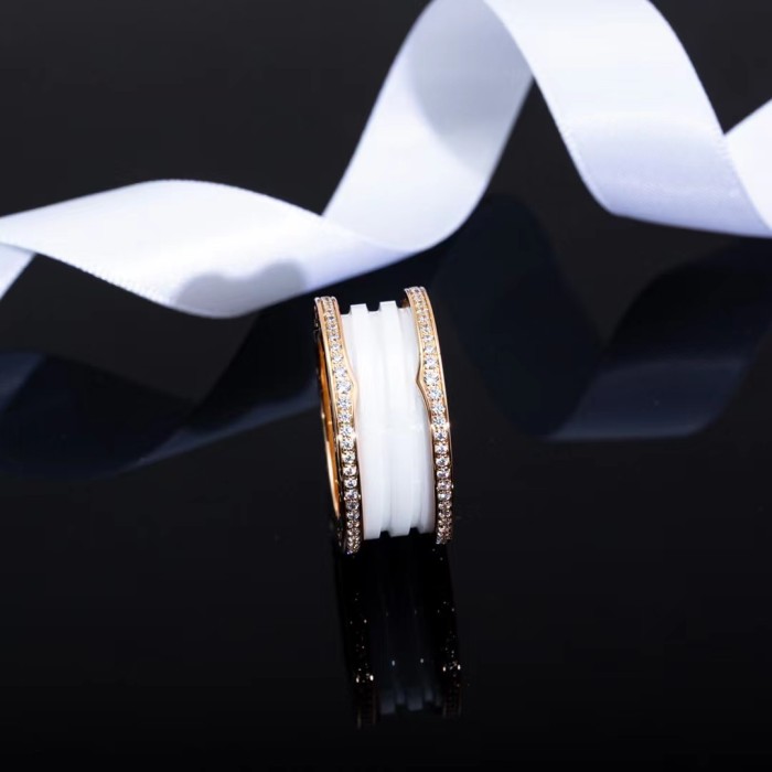Rose gold black and white diamond ceramic ring