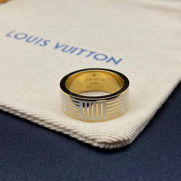 White and gold striped embossed ring
