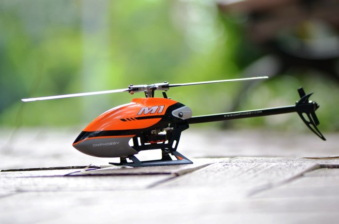 OMPHOBBY M1 RC Helicopter