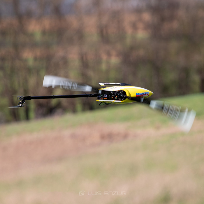 OMPHOBBY M4 RC Helicopter