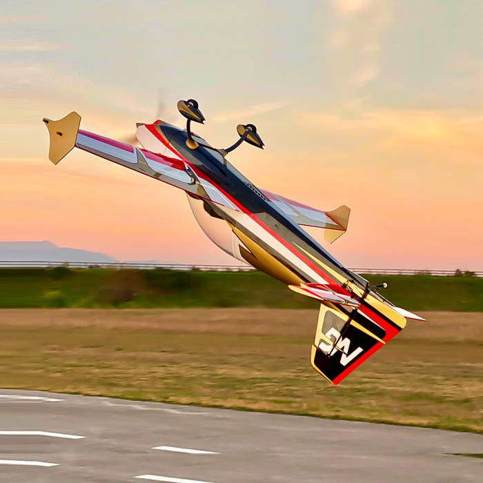 OMPHOBBY 67”  Extra NG  Airplane