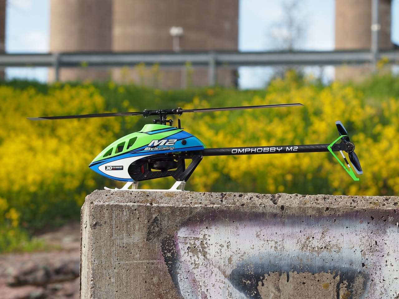 OMPHOBBY M2 V3 PRO 3D Helicopter