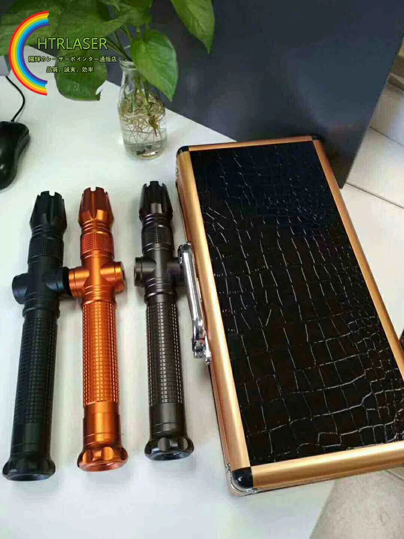 ストーカー防犯レーザーポインター