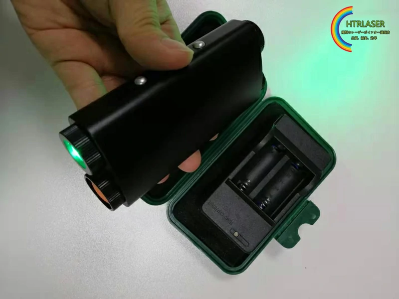 ダブルレーザーライト