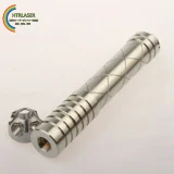 青い レーザークラス4