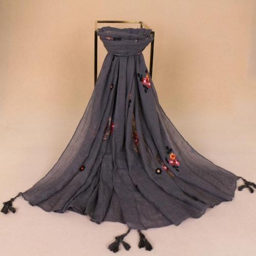 2020 Fashion Embroidered Floral Tassel Viscose Scarf New Spring Printed Long Soft Aztec Scarves Wrap