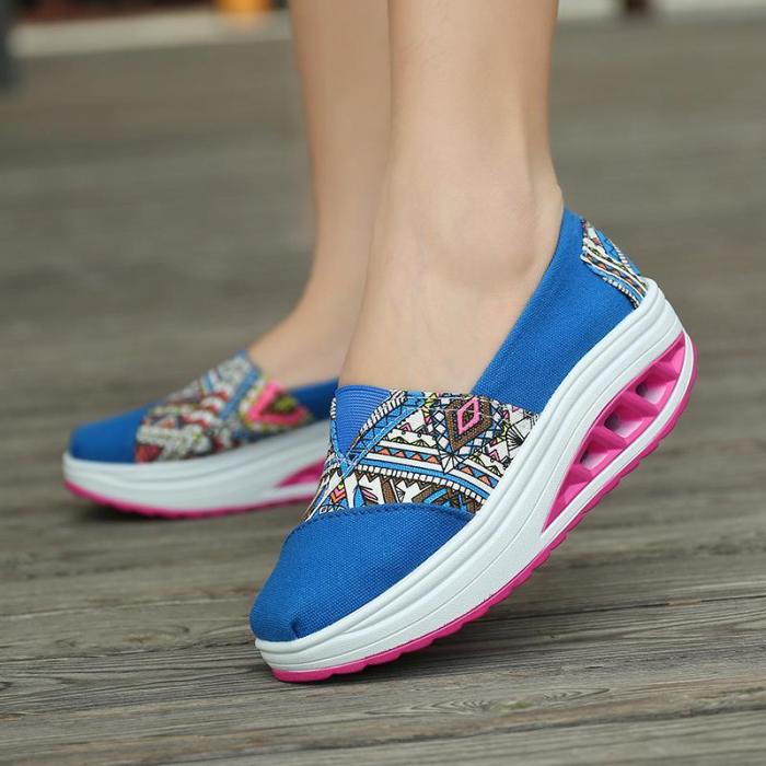 Printed Canvas Women's Slip-On Fashion Sneakers