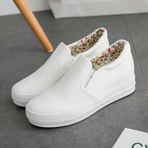 Women Canvas Loafers Casual Comfort Slip On Shoes