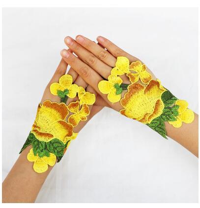 Embroidery gloves Chinese ethnic glove Flower gloves Women