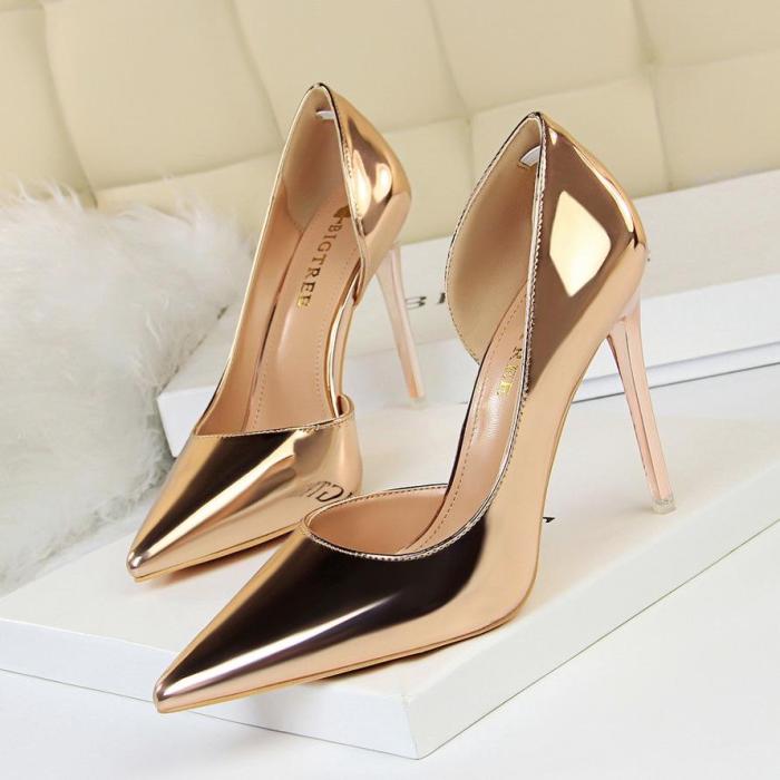 Women Pumps Fashion Patent Leather Classic Pumps Sexy High Heels Wedding Shoes