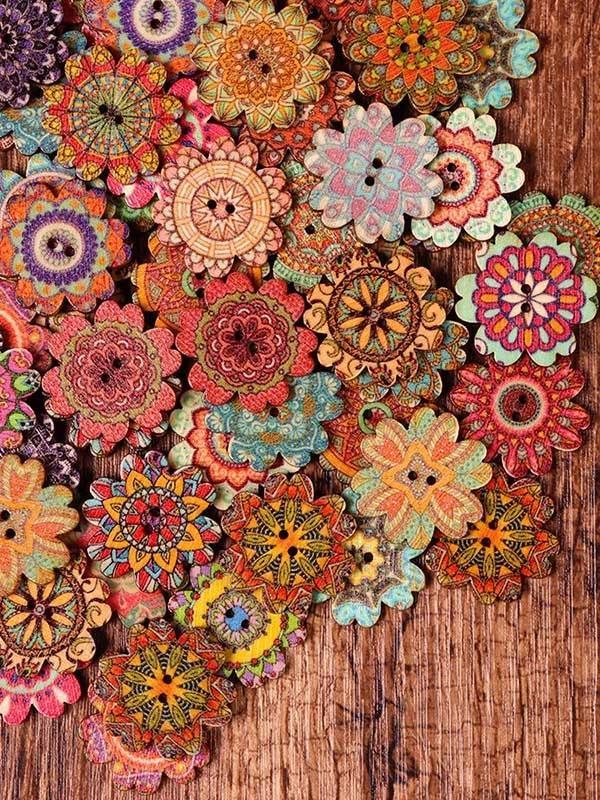 About 100Pcs Multi-Color Floral Pattern Buttons