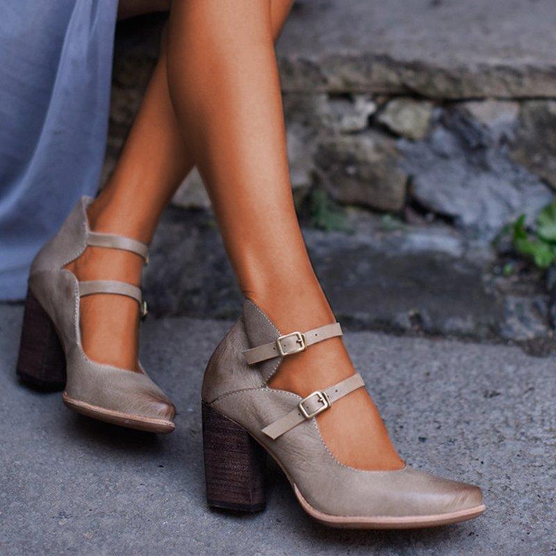 vintage chunky heel shoes