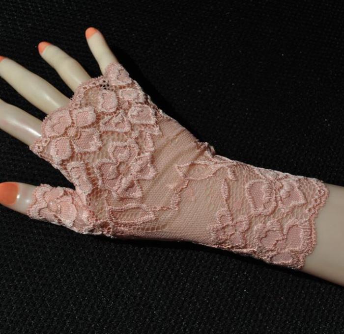 Women's sexy fingerless lace glove female elegant short summer sunscreen driving glove R1897