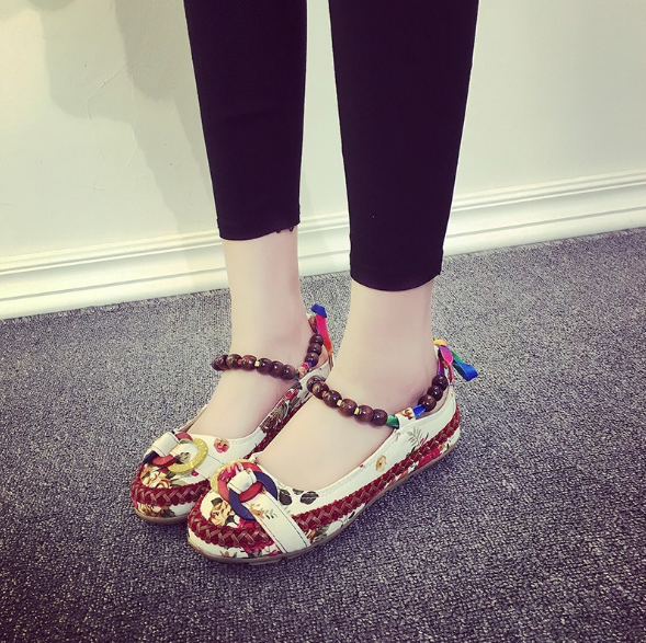 Plus Size Colorful Embroidery Flat Heel Casual Canvas Flats