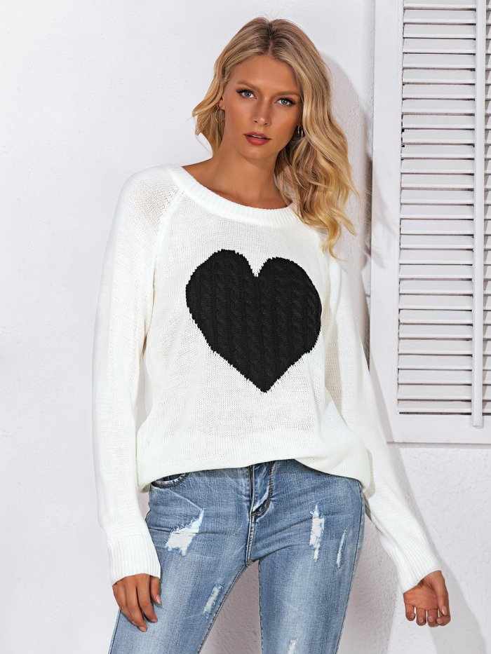 Heart Printed Crew Neck Knitted Long Sleeve Sweaters