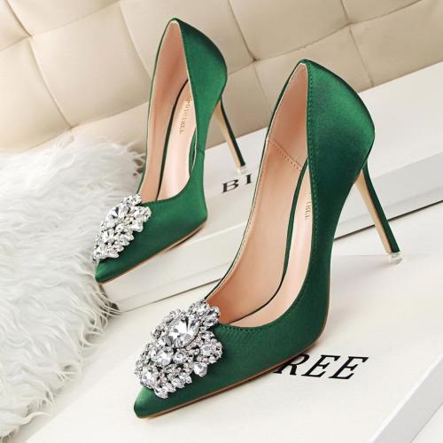 Women's Sexy Pointed Toe Crystal Silk Shallow Wedding Party Pumps