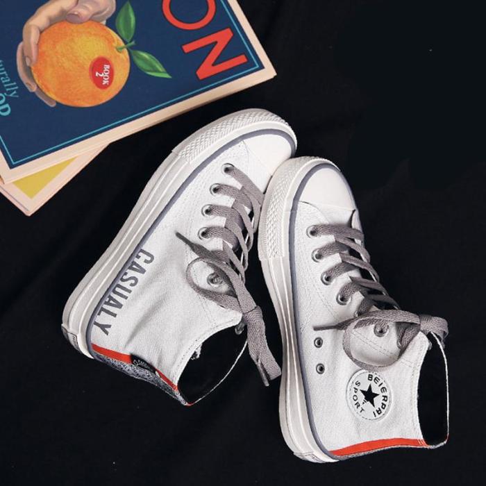 Casual And Comfortable High-Top Canvas Shoes