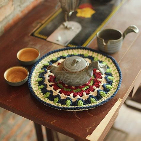 Mandala Flowers Hand-woven Tray Mat