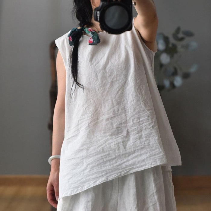 Women Solid Cotton O-Neck Loose Tank