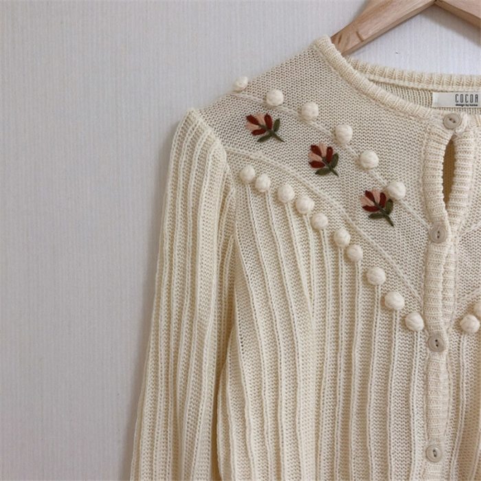 Beige Sweet Gentle Hook Floral Lantern-Sleeved Girls Knitted Cardigans Sweaters