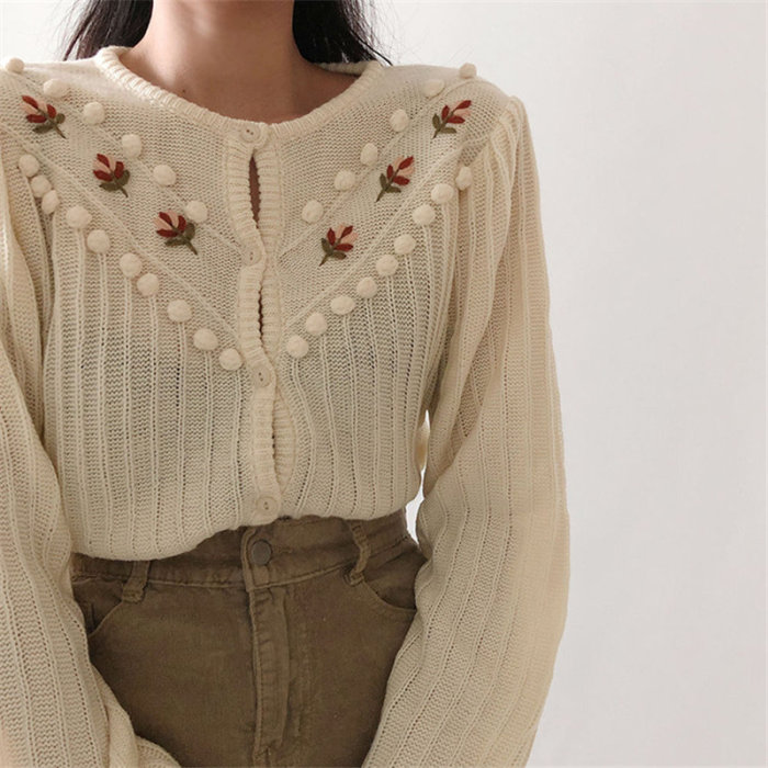 Beige Sweet Floral Lantern-Sleeved Knitted Cardigans