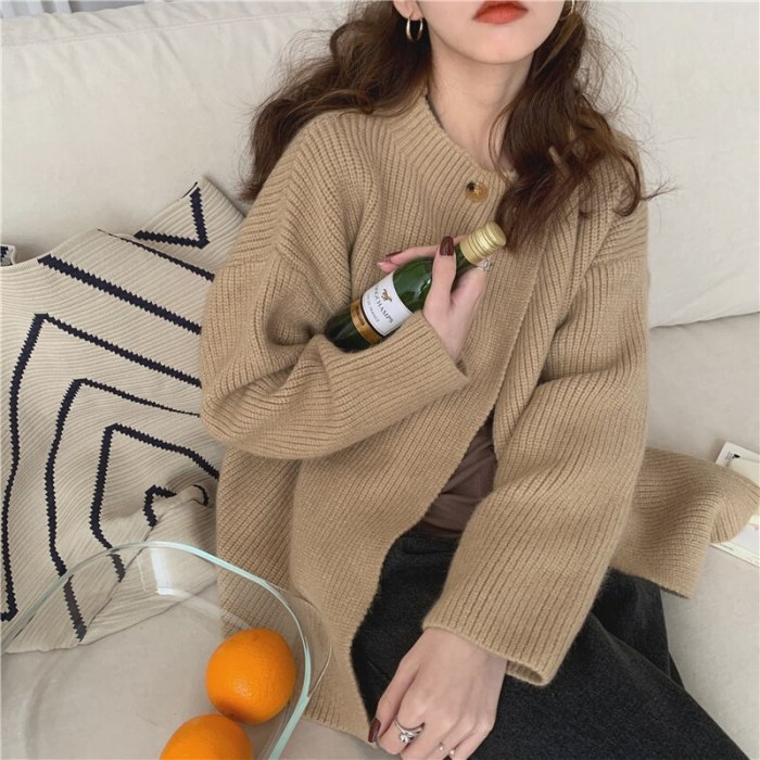 Retro Women Solid Sweater Cardigans Thick Knitted Casual Tops