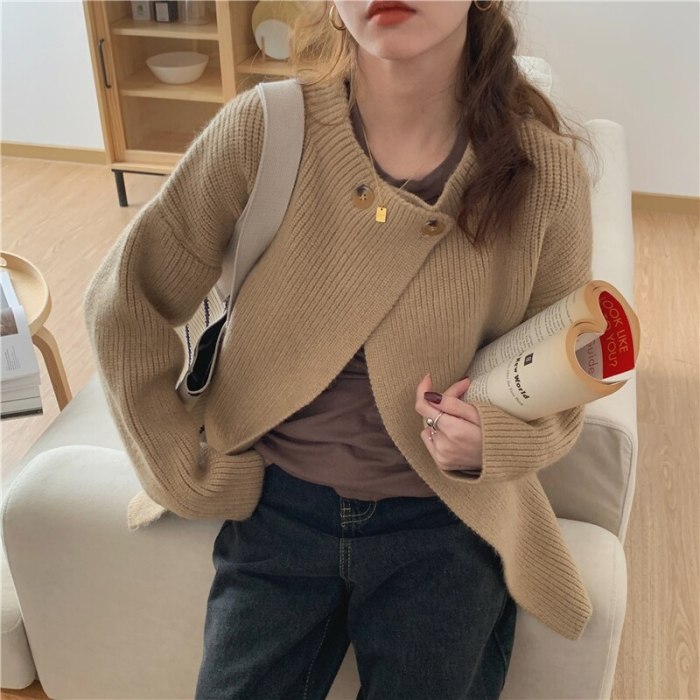 Retro Women Solid Sweater Cardigans Thick Knitted Casual Tops