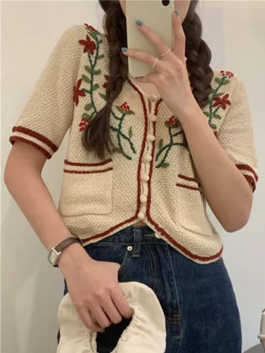Leisure Embroidery Flowers Tops Retro Chic Knitted Casual Sweater