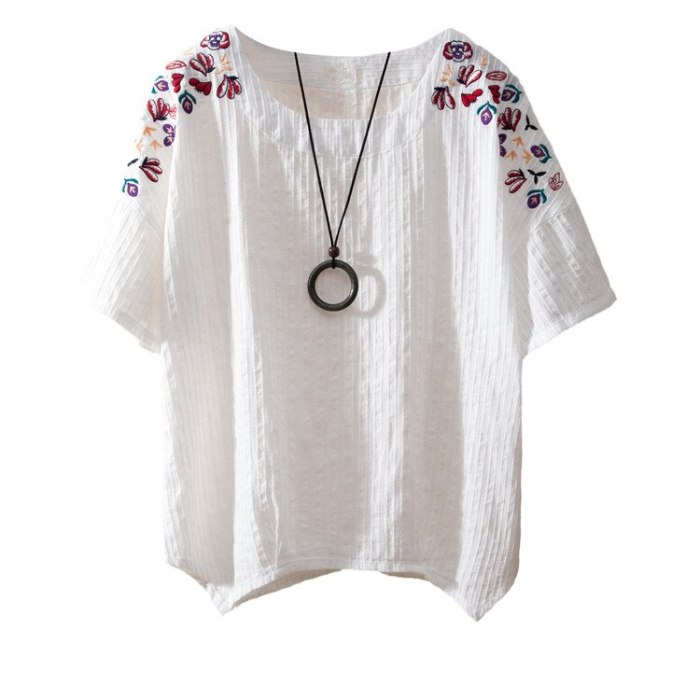 Ethnic short sleeve 4 colors embroidery t-shirt